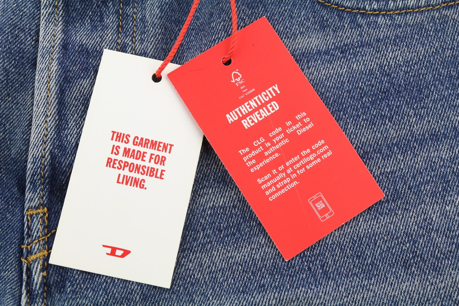 DIESEL 1995 09E02 vyriški džinsai W30/L32 mėlyni, plėšyti, ploni, tiesūs, RRP 375 USD 