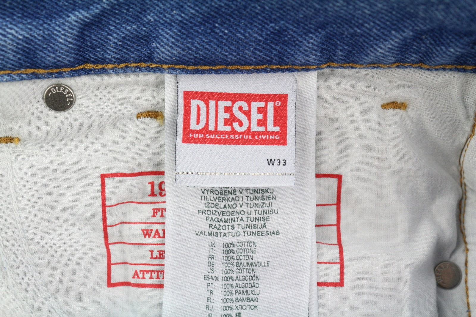 DIESEL 1995 007F5 vyriški džinsai W33/L32 Slim Fit tiesaus kirpimo, su logotipu ir RRP 250 € 