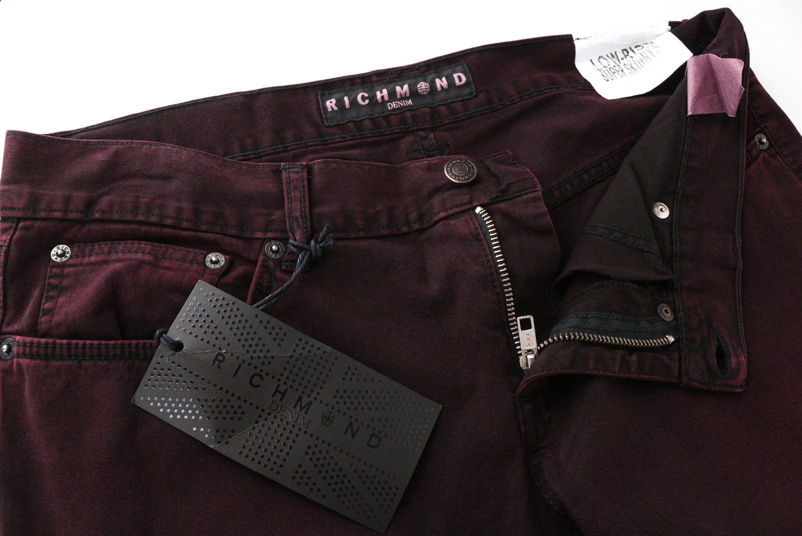 RICHMOND vyriški W32 bordo spalvos žemo liemens, aptempti džinsai su užtrauktuku ir dizainerio sukurtais itin aptemptais džinsais 