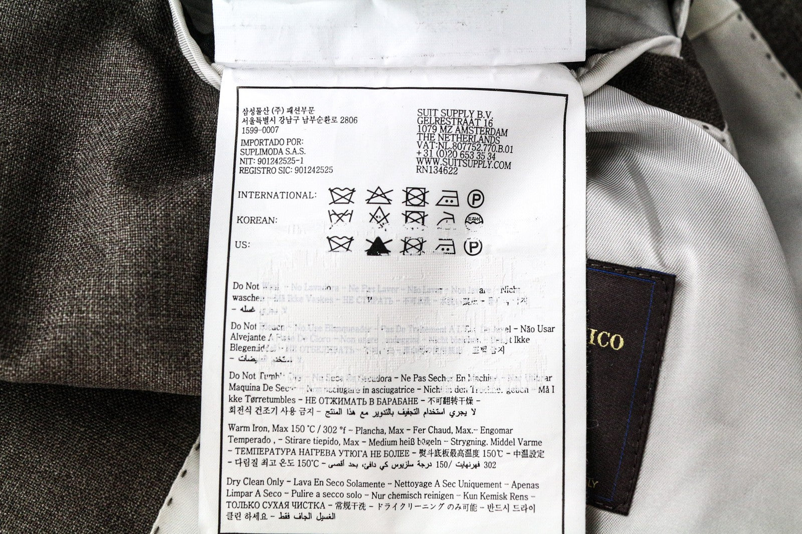 „SUITSUPPLY Lazio“ vyriški rudi, ploni, vieneiliai marškinėliai su grynos vilnos pamušalu, UK44R, dydžiai 