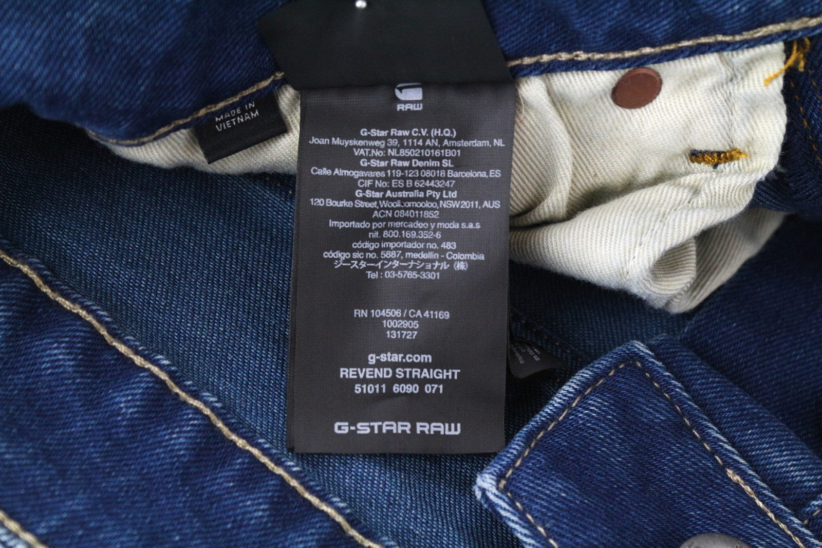 G-STAR Revend Men's W28/L34 Skinny Fit Blue Cotton Stretch Faded Denim Shorts