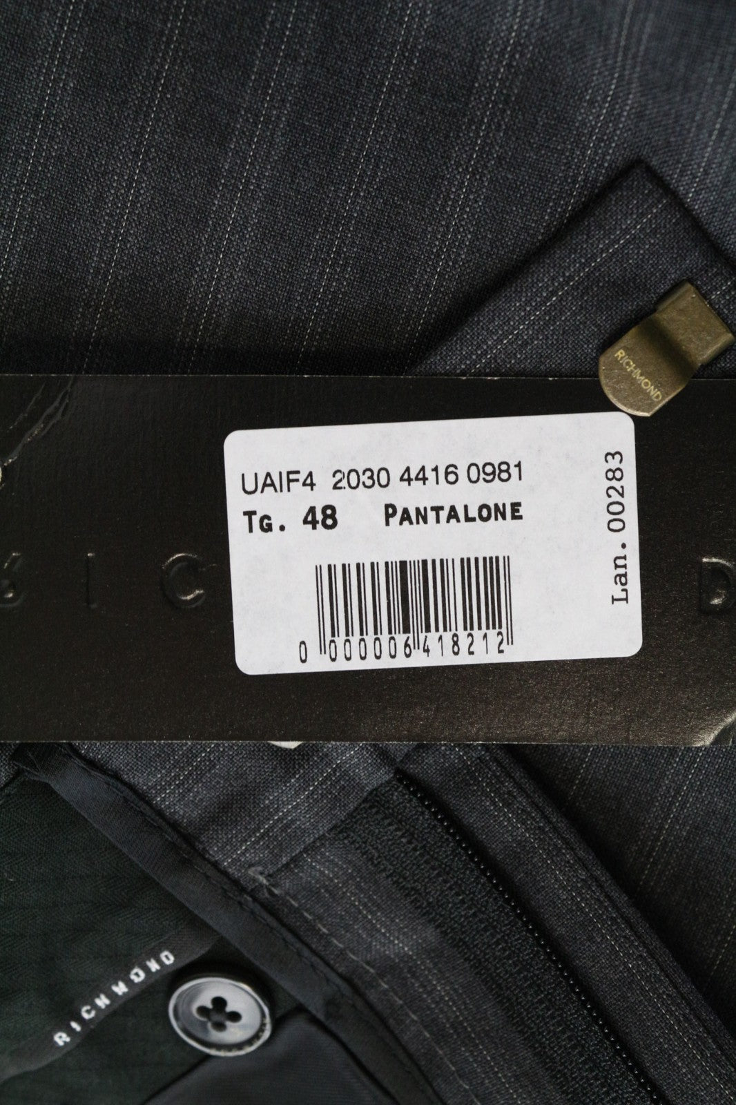Trousers Unknown