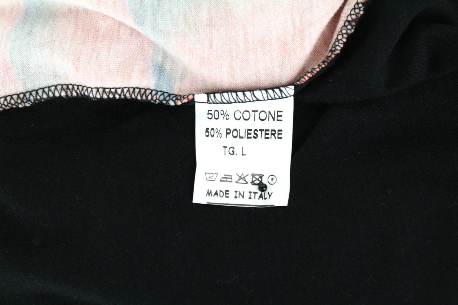 VKING Men's L Red Cotton Blend Rose Graphic Short Sleeve T-Shirt Pullover