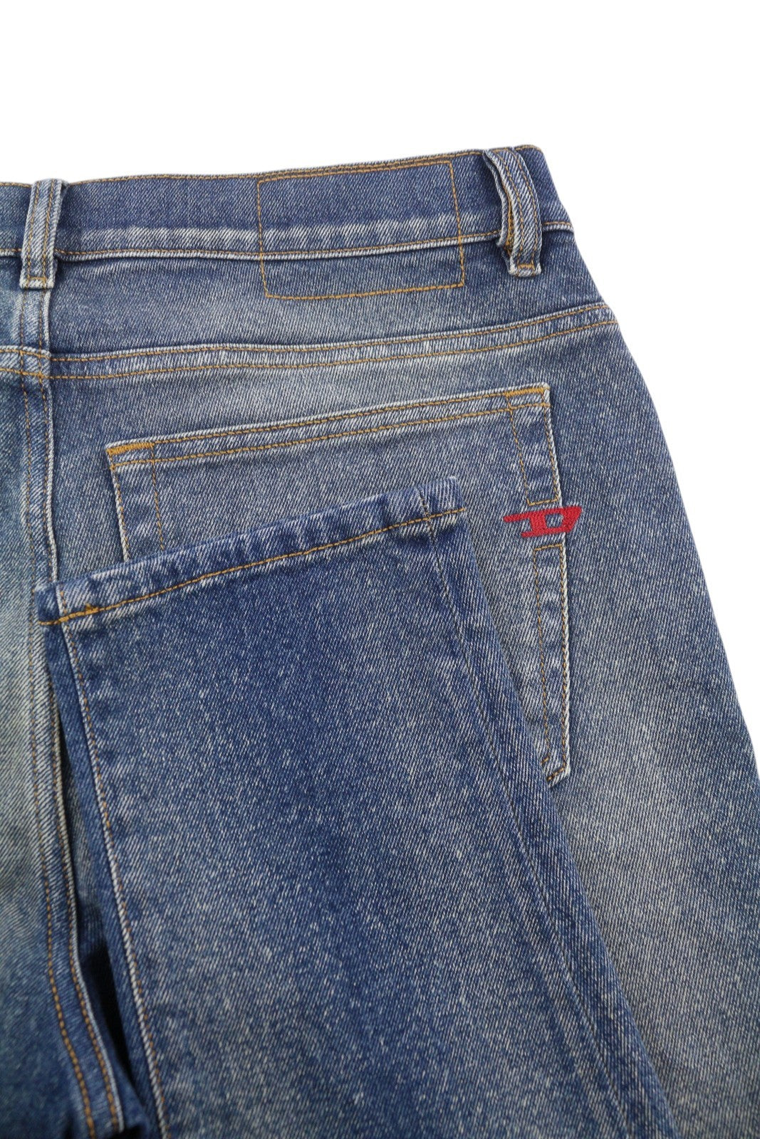 DIESEL 1983 09D82 vyriški džinsai W31/L32 mėlyni, išblukę, aptempti, aukštu juosmeniu. 