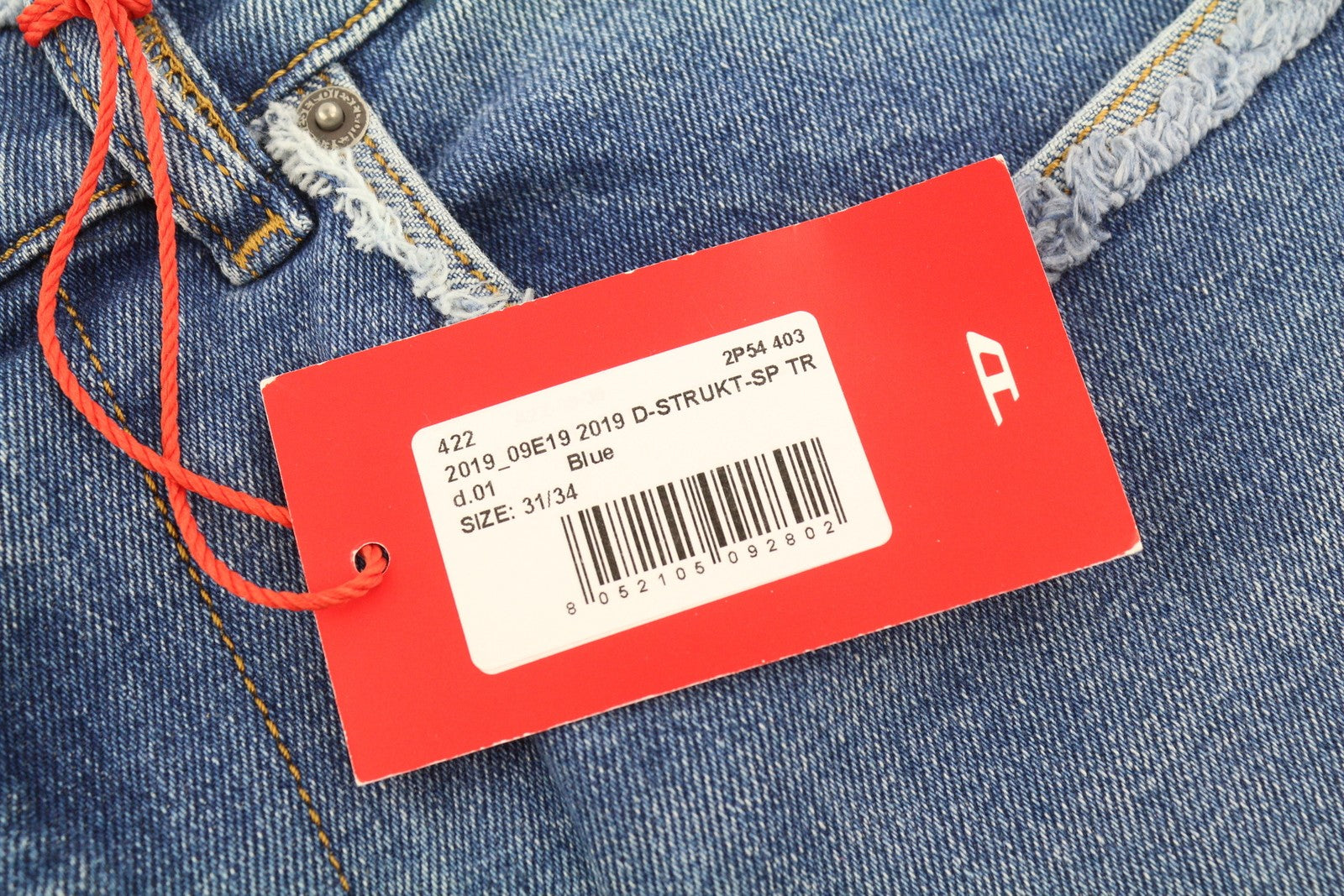 DIESEL 2019 D-Strukt-Sp 09E19 vyriški džinsai W31/L34 mėlyni, išblukinti, skalbti, ploni, užtrauktukai ties klešnėmis