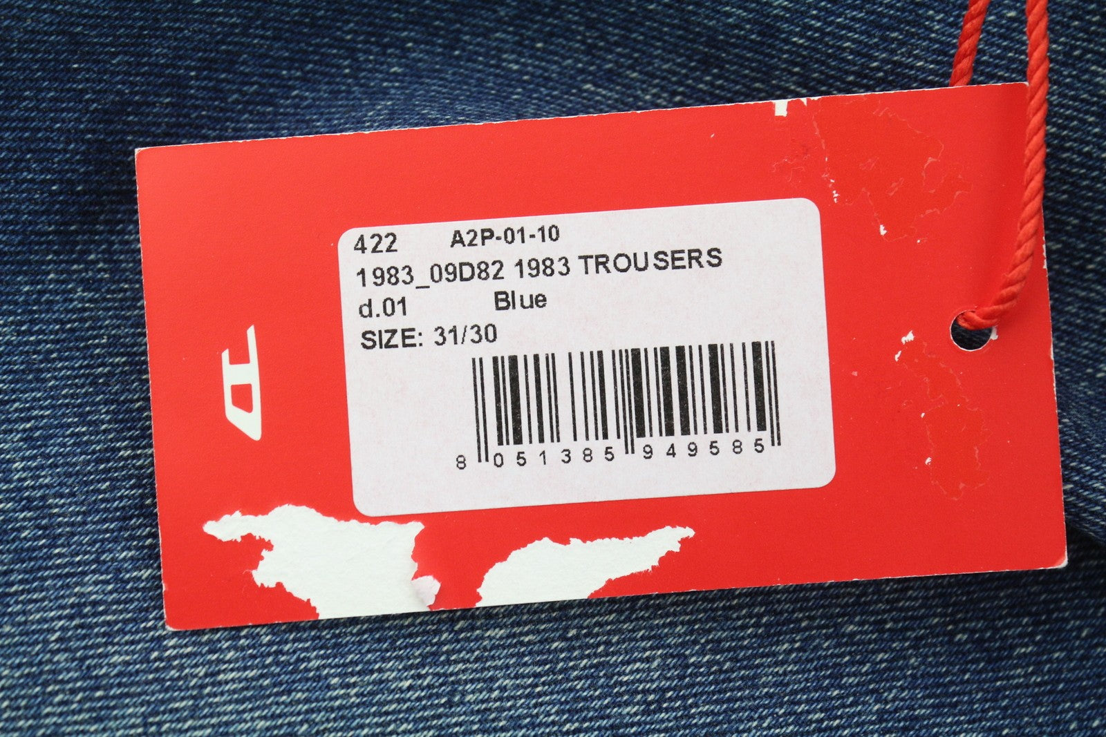 DIESEL 1983 09D82 vyriški džinsai W31/L30 mėlyni su išblukusiu užtrauktuku ir aptemptu kirpimu, aukštu juosmeniu. 
