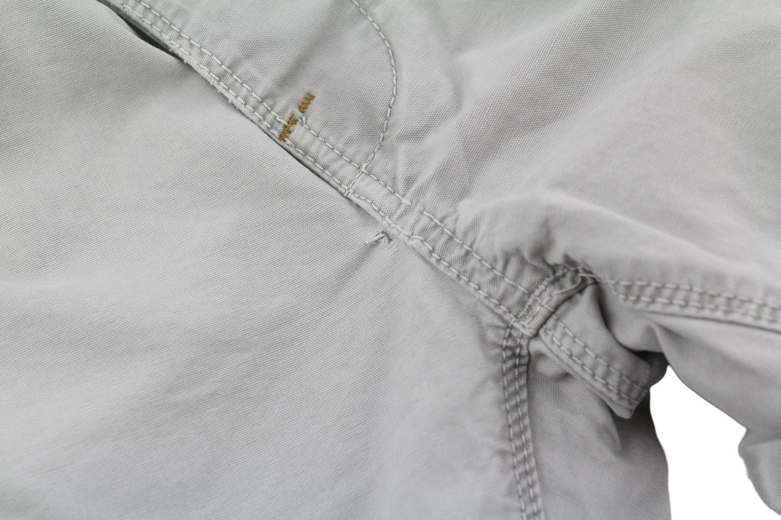 NUDIE JEANS chaki spalvos įprastos vyriškos kelnės W32/L34 Gey Moon Dust Distress Chino* 