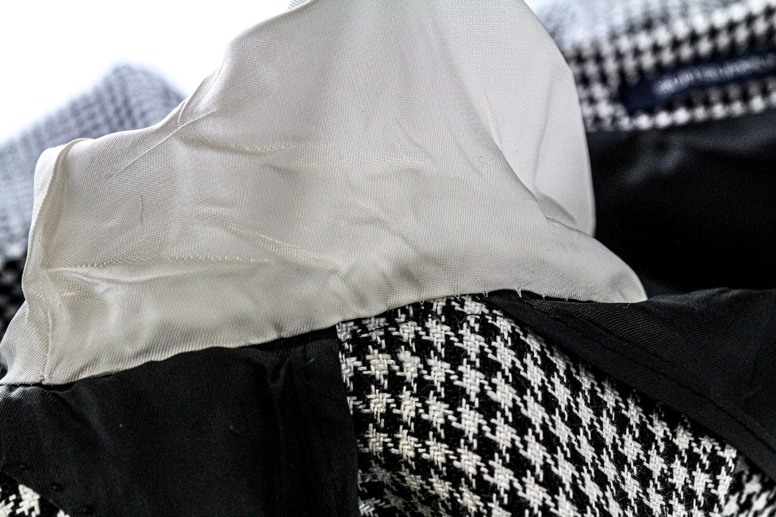 SUITSUPPLY La Spalla moteriškas pilkas gryno lino raštuotas dviejų dalių kostiumas UK30R 