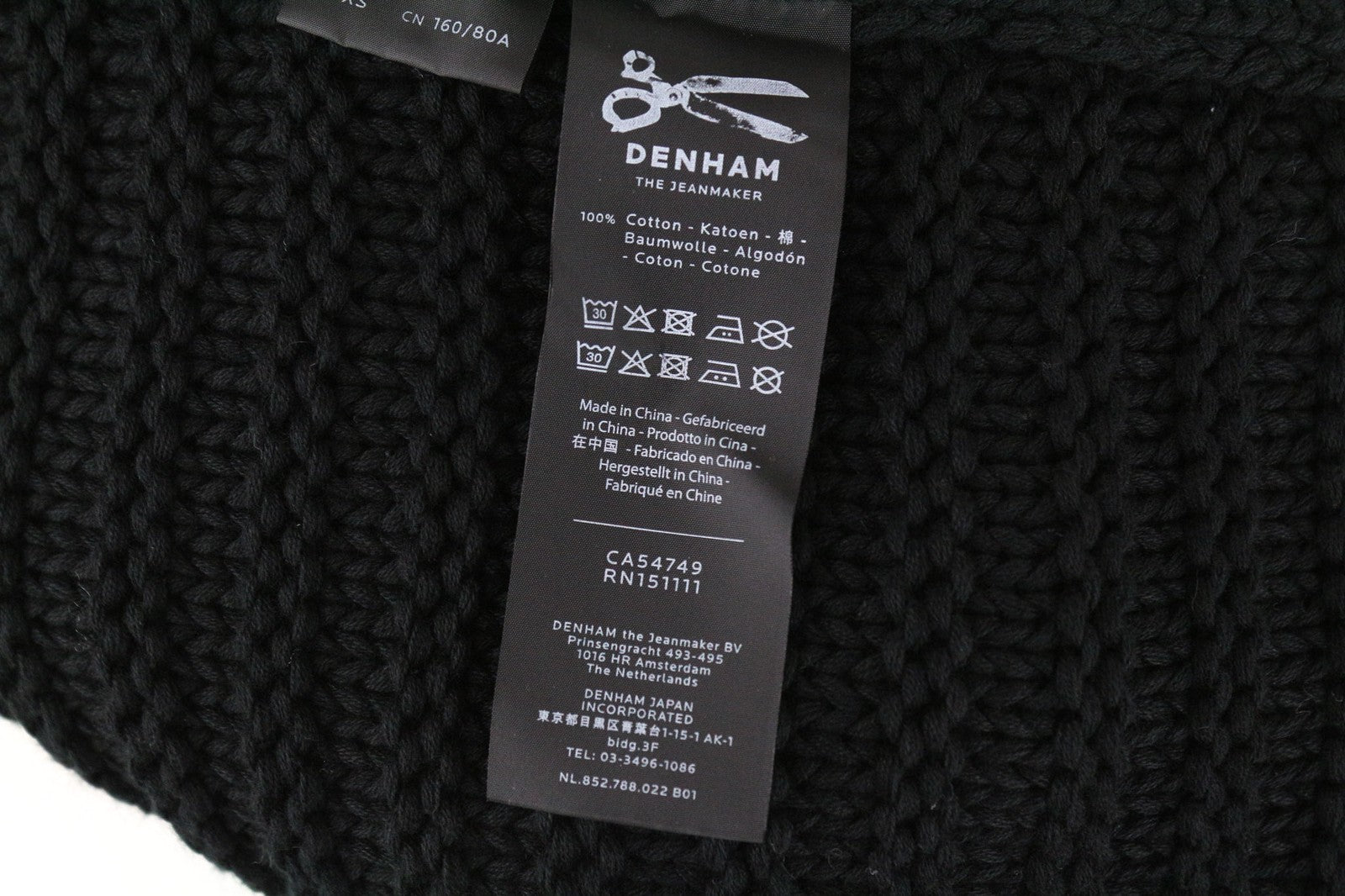 DENHAM Modu moteriškas XS dydžio juodas grynos medvilnės megztinis ilgomis rankovėmis V formos iškirpte