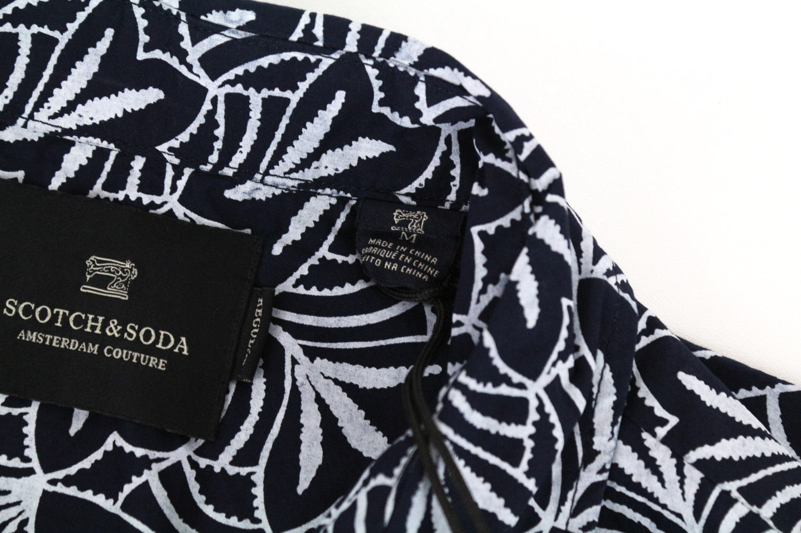 SCOTCH &amp; SODA Ams Couture vyriški M dydžio tamsiai mėlyni grynos medvilnės raštuoti ilgomis rankovėmis marškinėliai 