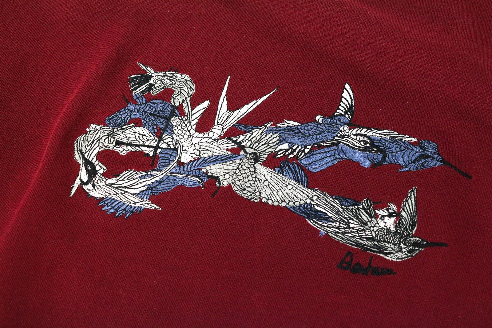 DENHAM Hummingbird moteriški raudoni XS dydžio grynos medvilnės ilgomis rankovėmis megztiniai su logotipu 