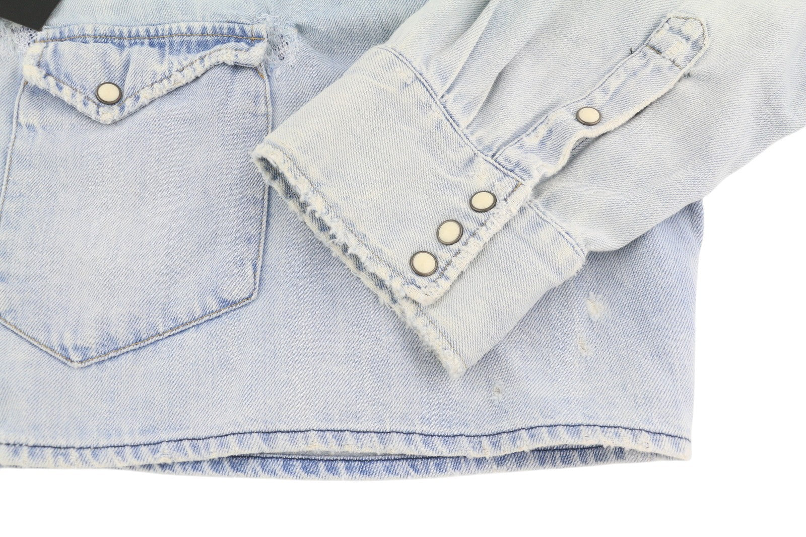 R13 Didelio dydžio trumpi berniukiški marškinėliai su kaubojiška medžiaga, moteriška striukė, M, „Sullivan“ lininio mišinio gaminys, rekomenduojama kaina – 500 € 