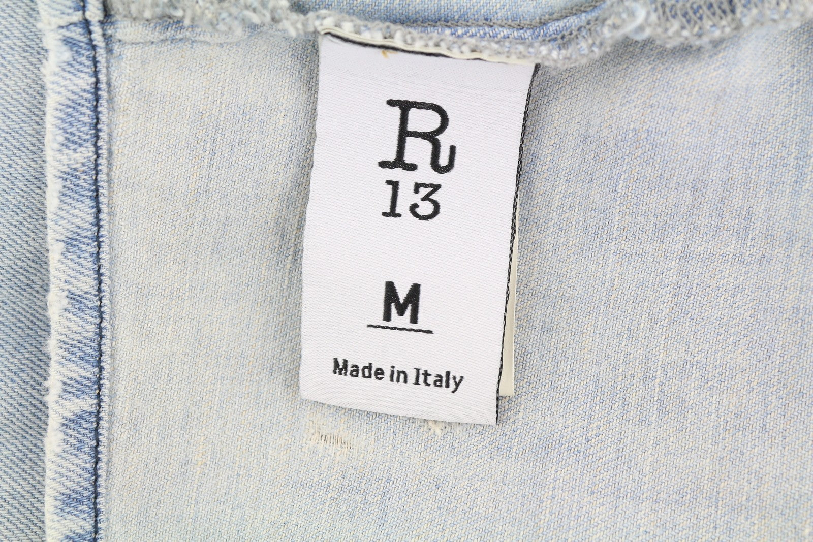 R13 Didelio dydžio trumpi berniukiški marškinėliai su kaubojiška medžiaga, moteriška striukė, M, „Sullivan“ lininio mišinio gaminys, rekomenduojama kaina – 500 € 