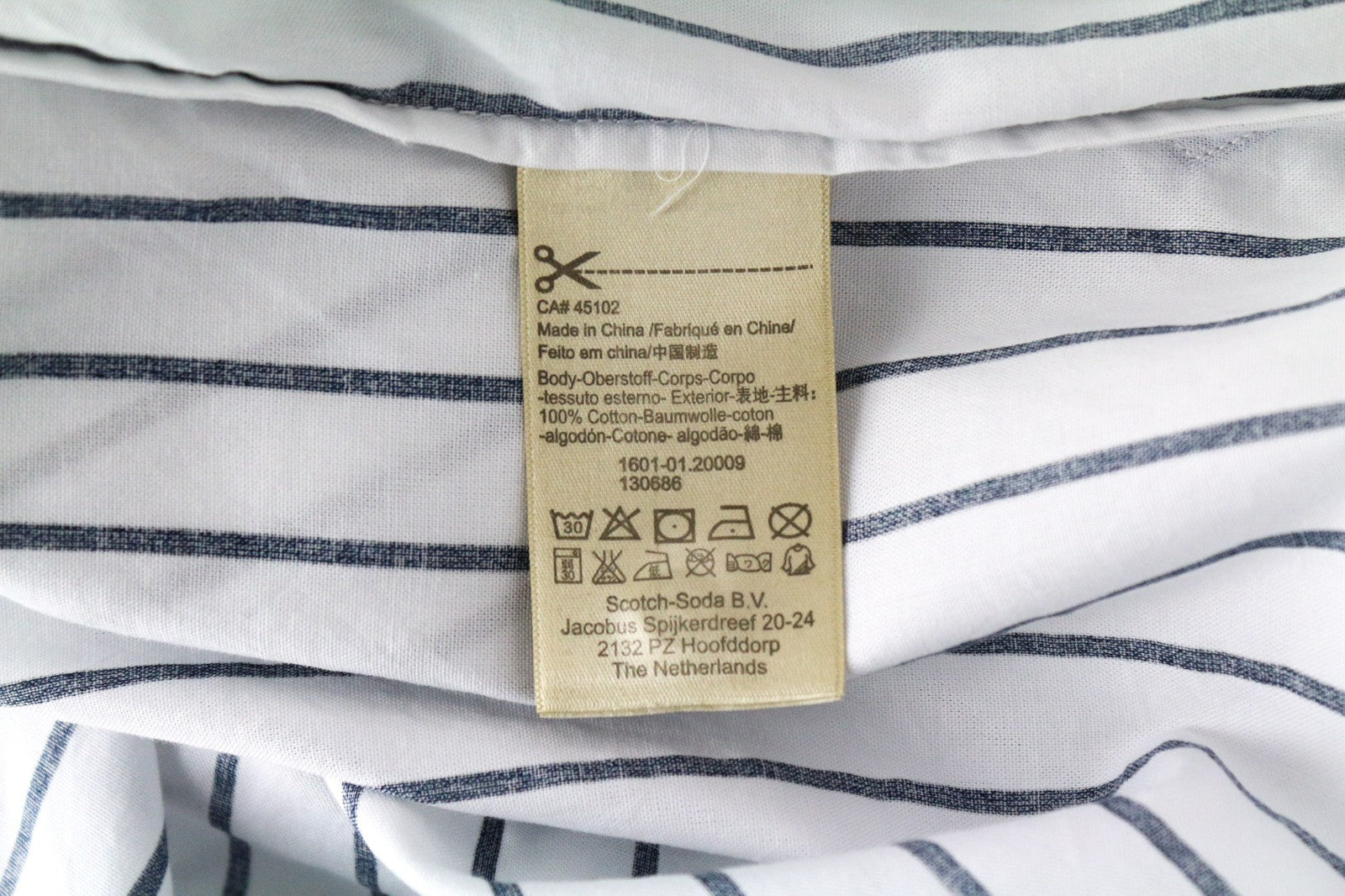 SCOTCH &amp; SODA vyriški balti, ilgi M dydžio, dryžuoti, grynos medvilnės poplino marškiniai 