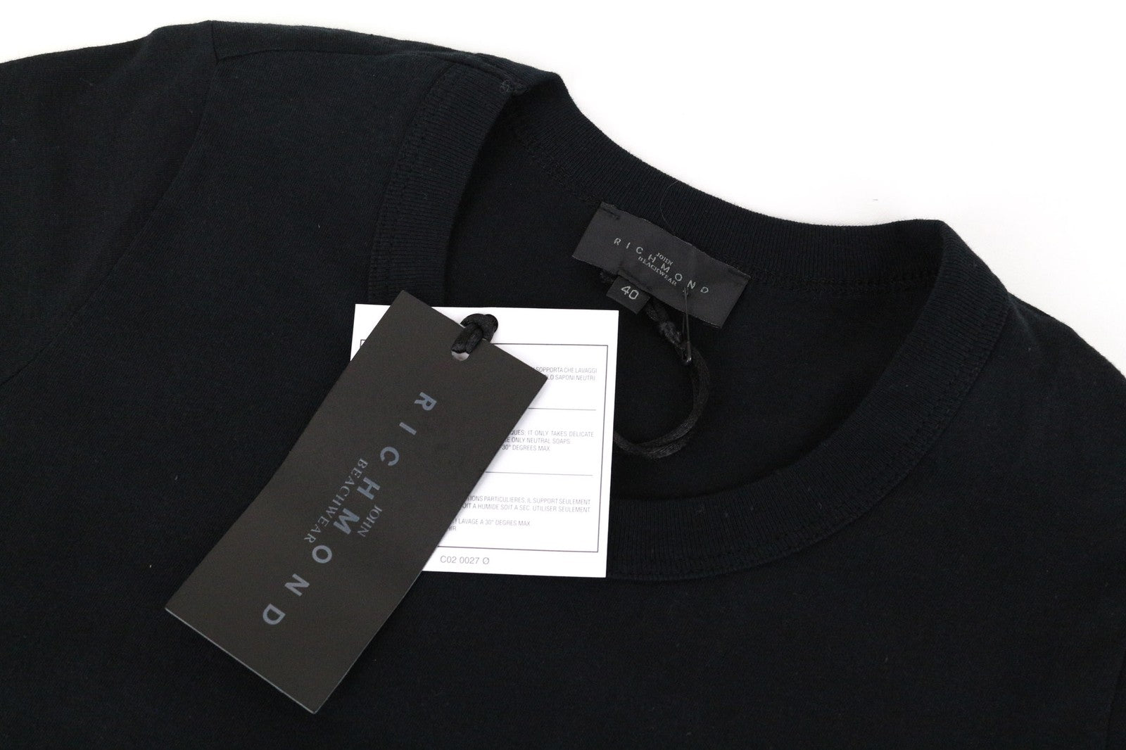 JOHN RICHMOND moteriški juodi IT40 grynos medvilnės trumpomis rankovėmis megztiniai su logotipu 