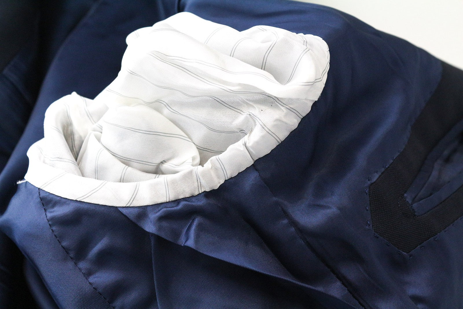 SUITSUPPLY Lazio Men's Suit UK34S Blue Wool Slim Melange 3-Piece Classic