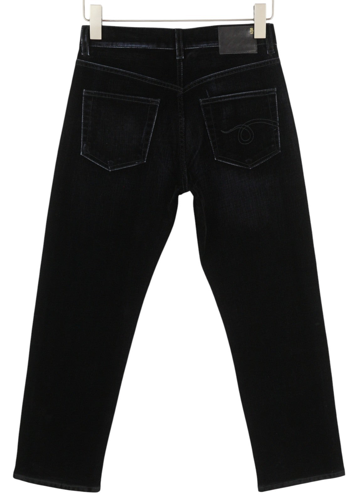 R13 Romeo moteriški džinsai 24 colių, juodi, trumpi, iki kulkšnių, žemo liemens, tamsūs. 