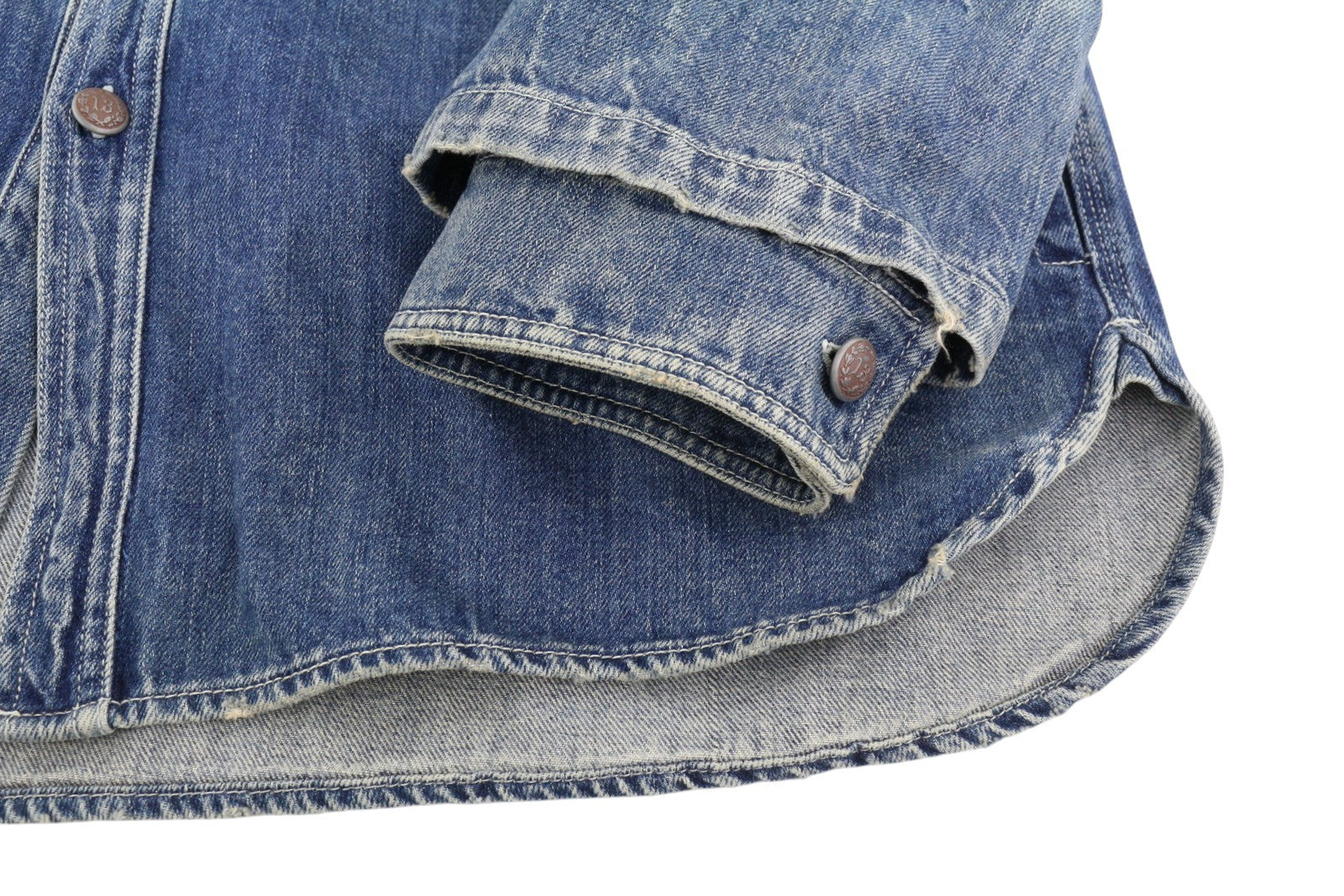 R13 Alice dvigubų marškinėlių moteriškas švarkas M Kellen Tex dideli marškinėliai su sagomis, išblukusi mėlyna 