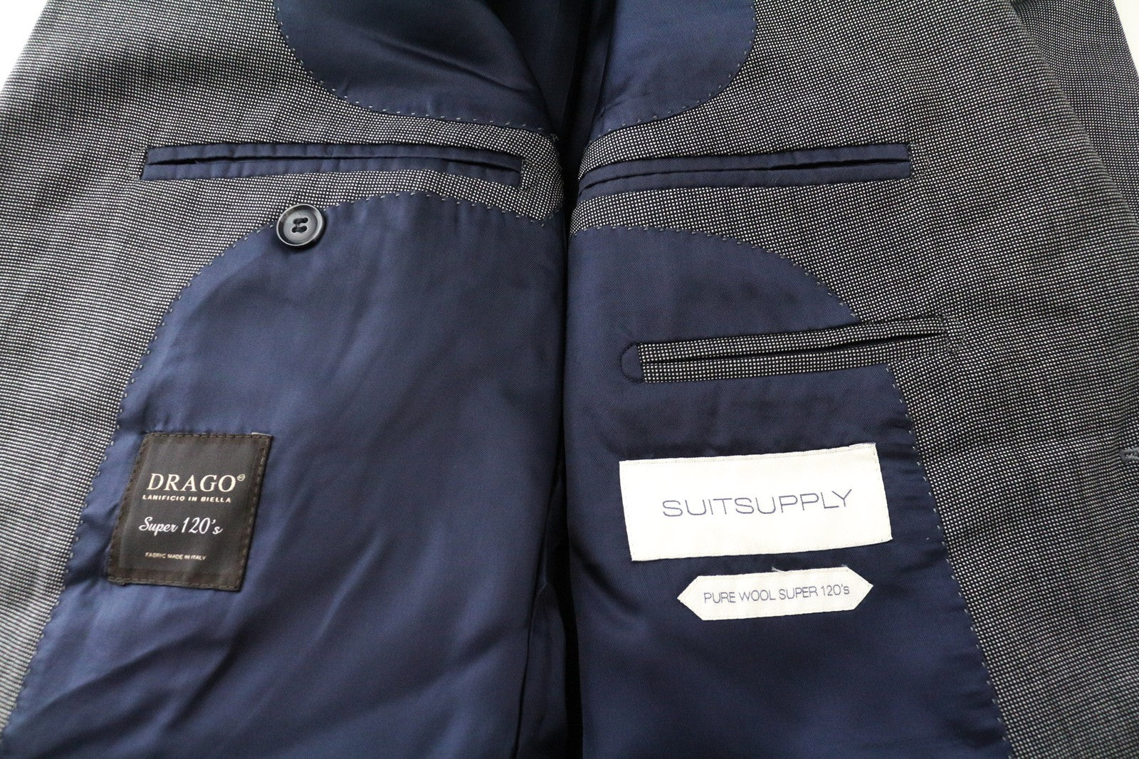 „SUITSUPPLY Napoli“ vyriškas švarkas „UK40R“ pilkas, vilnonis, vienaeilis, „Super 120“ 
