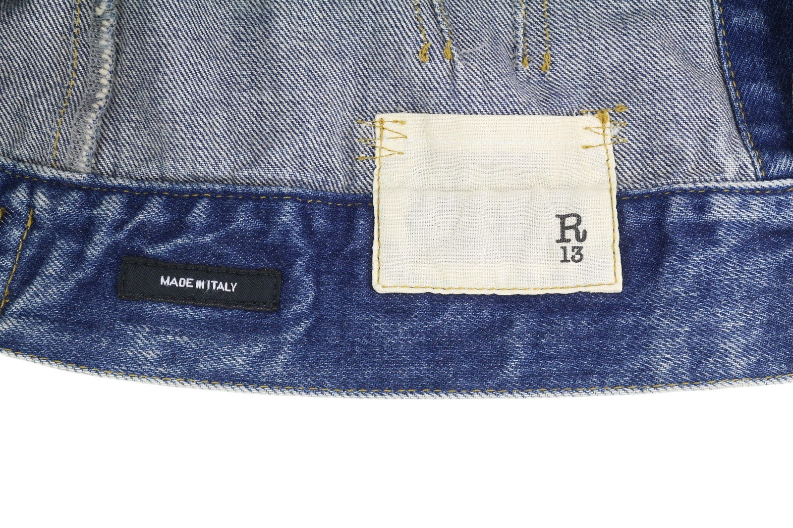 R13 Raglan Trucker moteriška striukė M Kelly Tex sagomis užsegama išblukusio skalbto džinso 