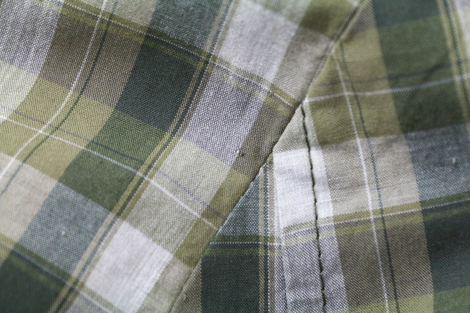 RICHMOND vyriškas švarkas 48 žalias languotas lininis pamušalas vienaeilis stilius 