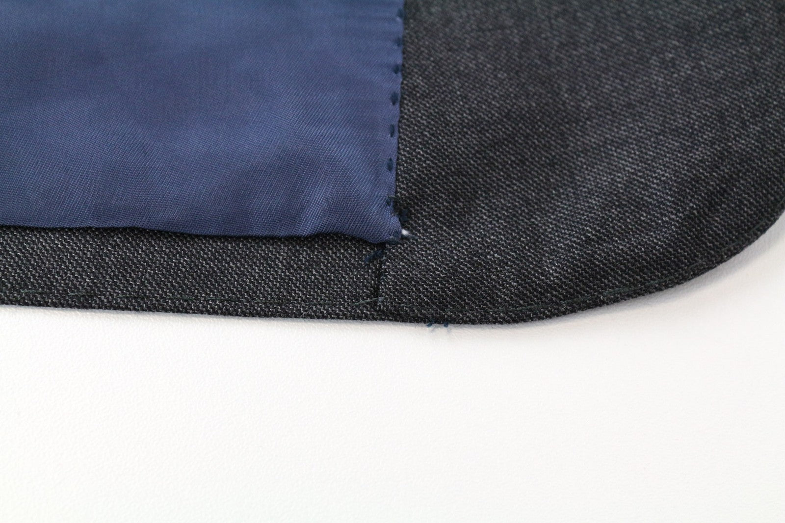 SUITSUPPLY Men's UK40S Mid Grey Melange Sharkskin Wool Blazer Slim Formal Cut