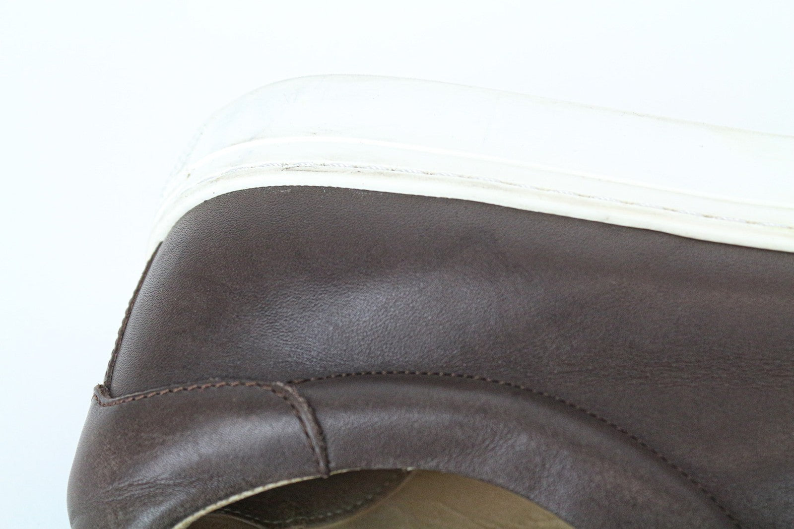 „SUITSUPPLY“ vyriški rudi odiniai žemapadžiai sportbačiai su raišteliais, dydis EU43 