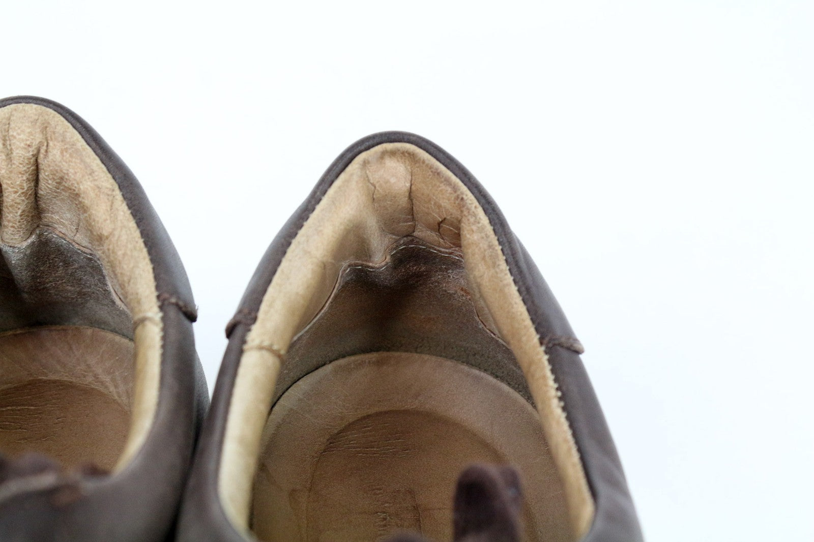 „SUITSUPPLY“ vyriški rudi odiniai žemapadžiai sportbačiai su raišteliais, dydis EU43 