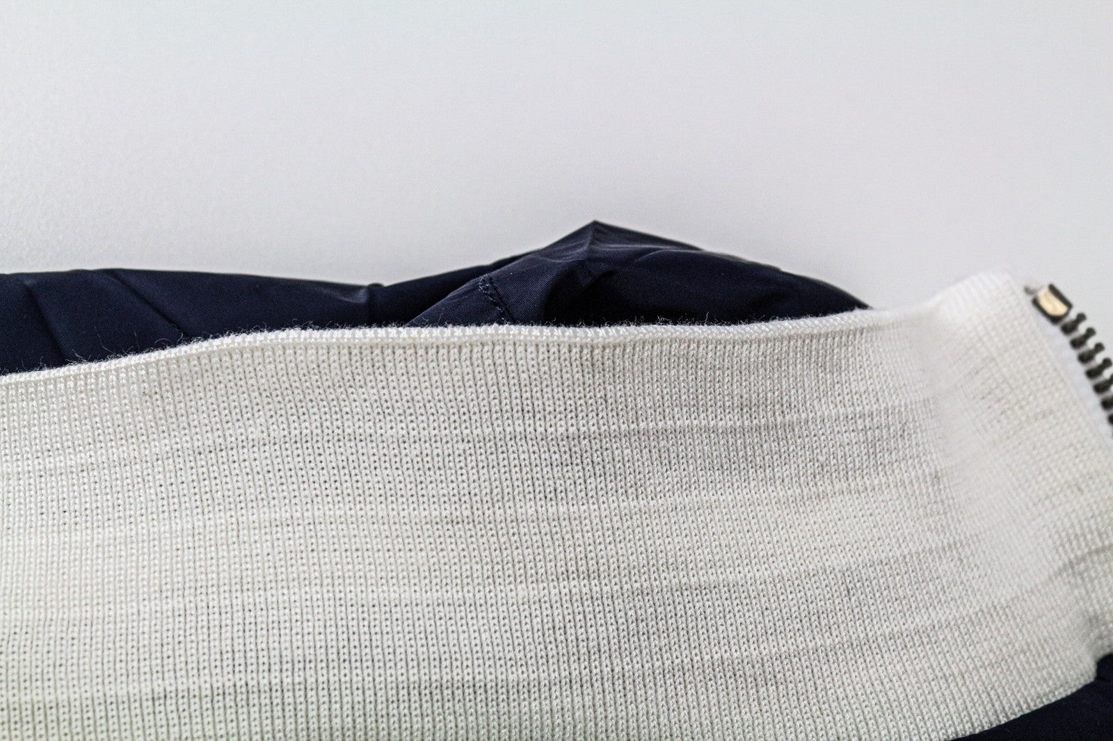 RICHMOND vyriška striukė 50 mėlyna balta lengva užtrauktuku ilgomis rankovėmis 