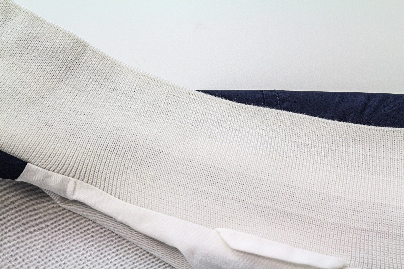 RICHMOND vyriška striukė 50 mėlyna balta lengva užtrauktuku ilgomis rankovėmis 