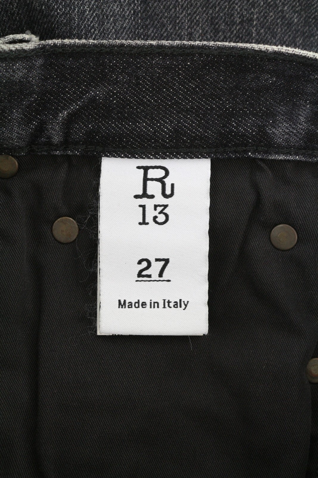 R13 Kilted Damon moteriški džinsai 27 Everit juodas blukintas sijonas aukštu juosmeniu RRP 899 € 