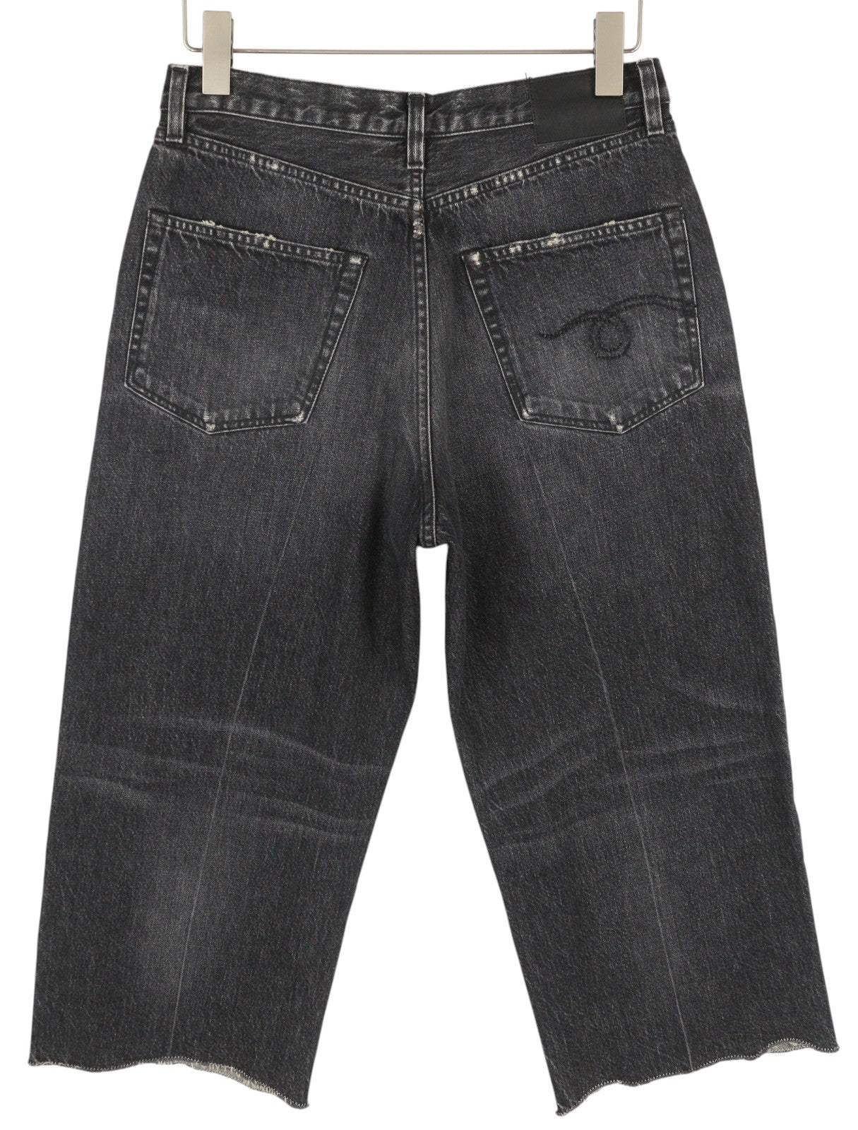 R13 „Ankled D'Arcy“ moteriški džinsai 27 „Everit“ juodi išblukinti trumpi, tiesaus kirpimo džinsai 