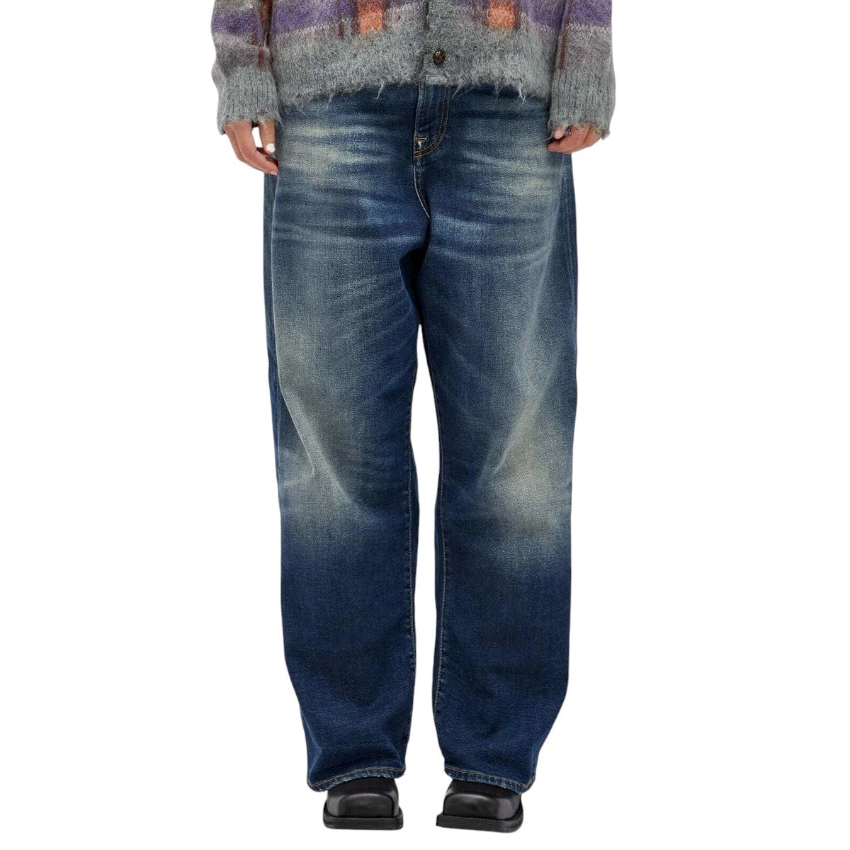 R13 Venti moteriški džinsai, 27 Ansel mėlyni, skalbti, išblukę, laisvo kirpimo, džinsiniai kelnės. Rekomenduojama kaina – 799 €. 