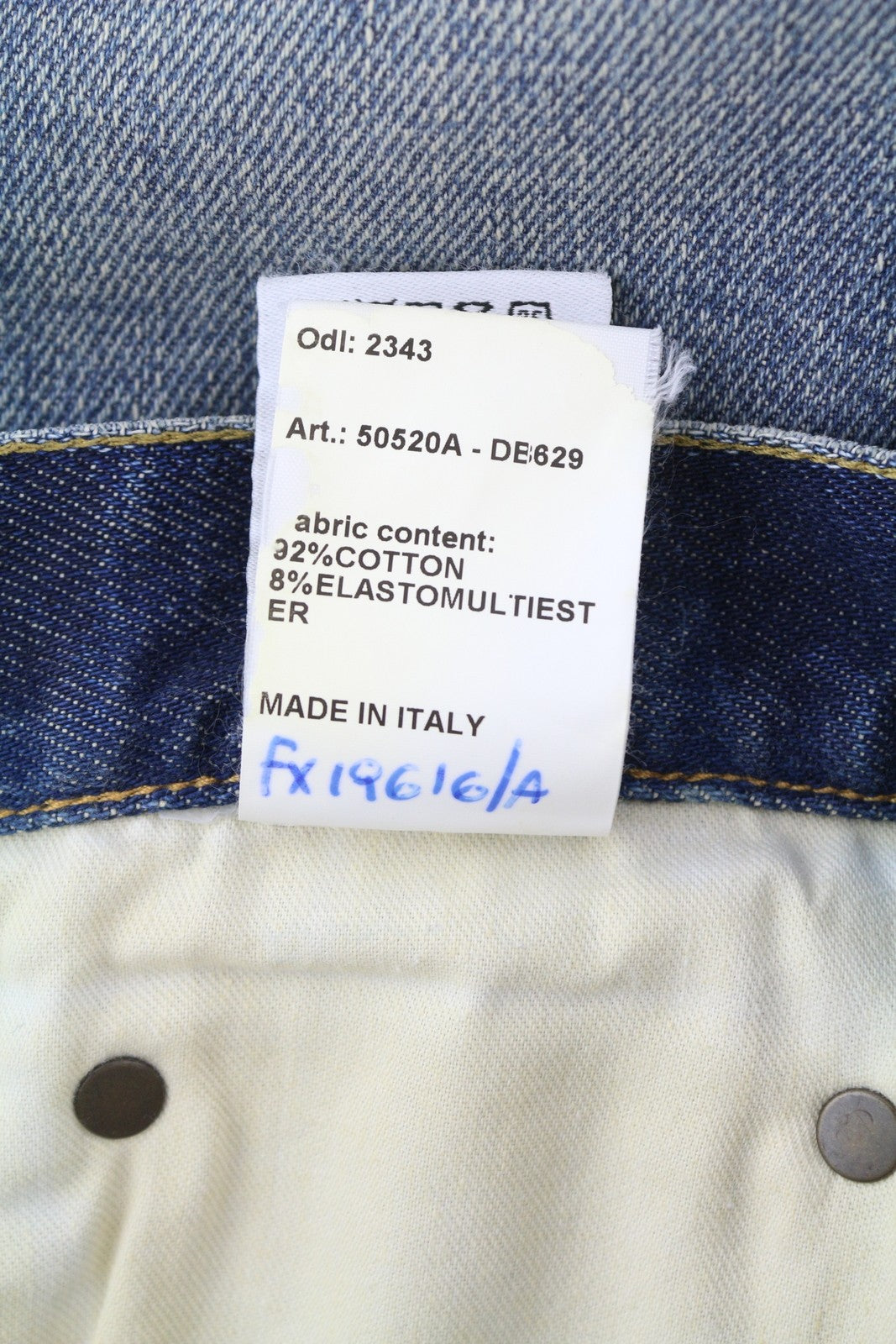 R13 Venti moteriški džinsai, 27 Ansel mėlyni, skalbti, išblukę, laisvo kirpimo, džinsiniai kelnės. Rekomenduojama kaina – 799 €. 