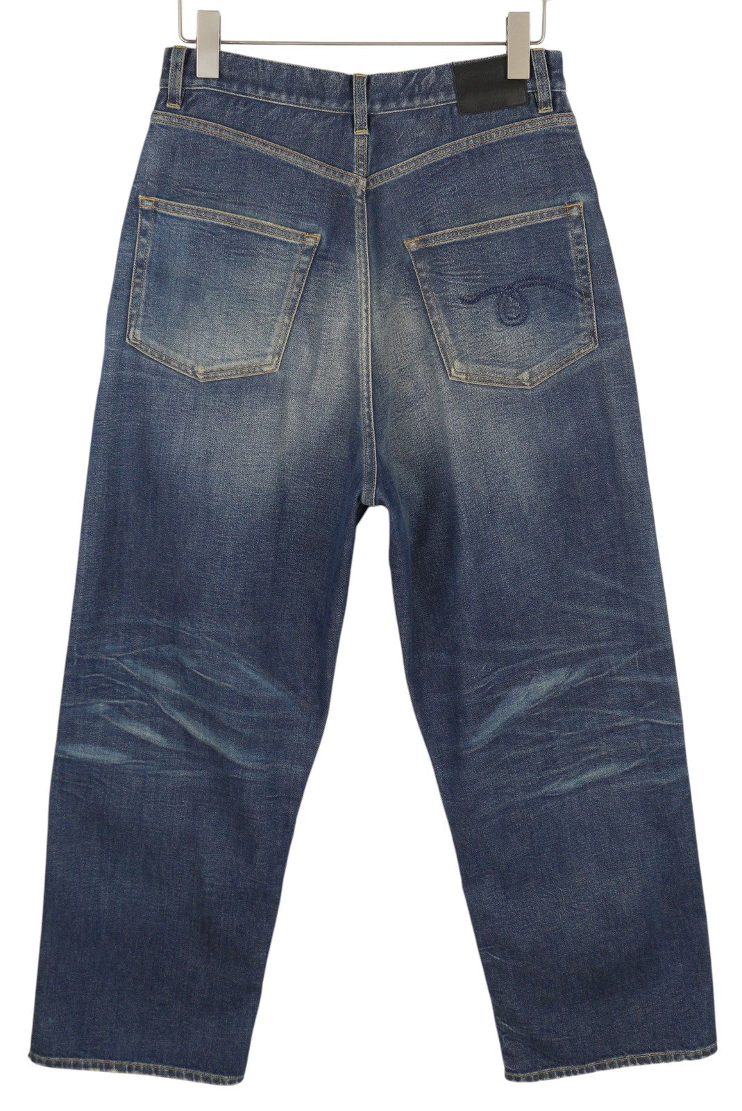 R13 Venti moteriški džinsai, 27 Ansel mėlyni, skalbti, išblukę, laisvo kirpimo, džinsiniai kelnės. Rekomenduojama kaina – 799 €. 