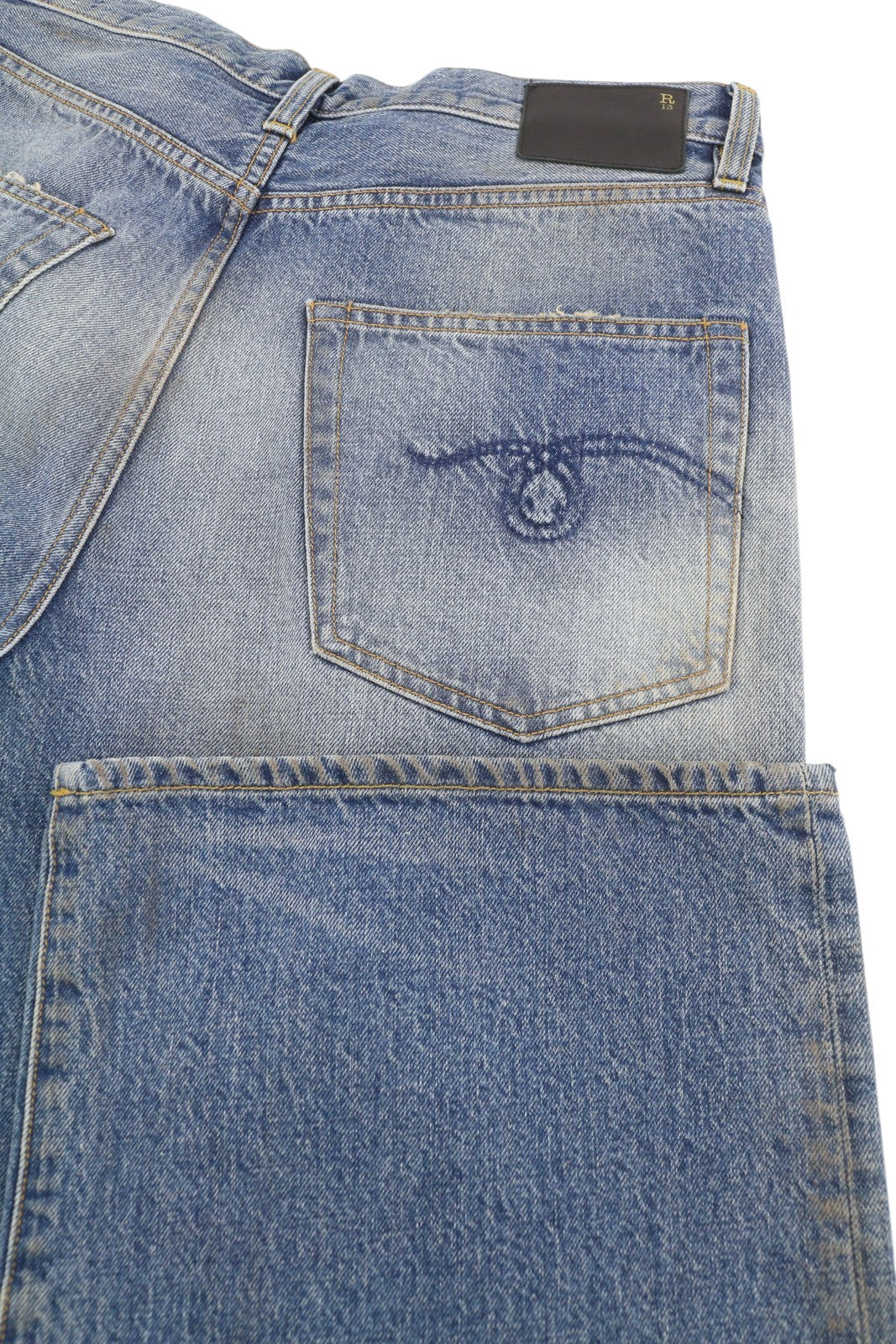 R13 Damon klostuoti plačių klešnių moteriški džinsai 27 gintaro mėlynumo, išblukę, nešvariai atrodantys džinsai 