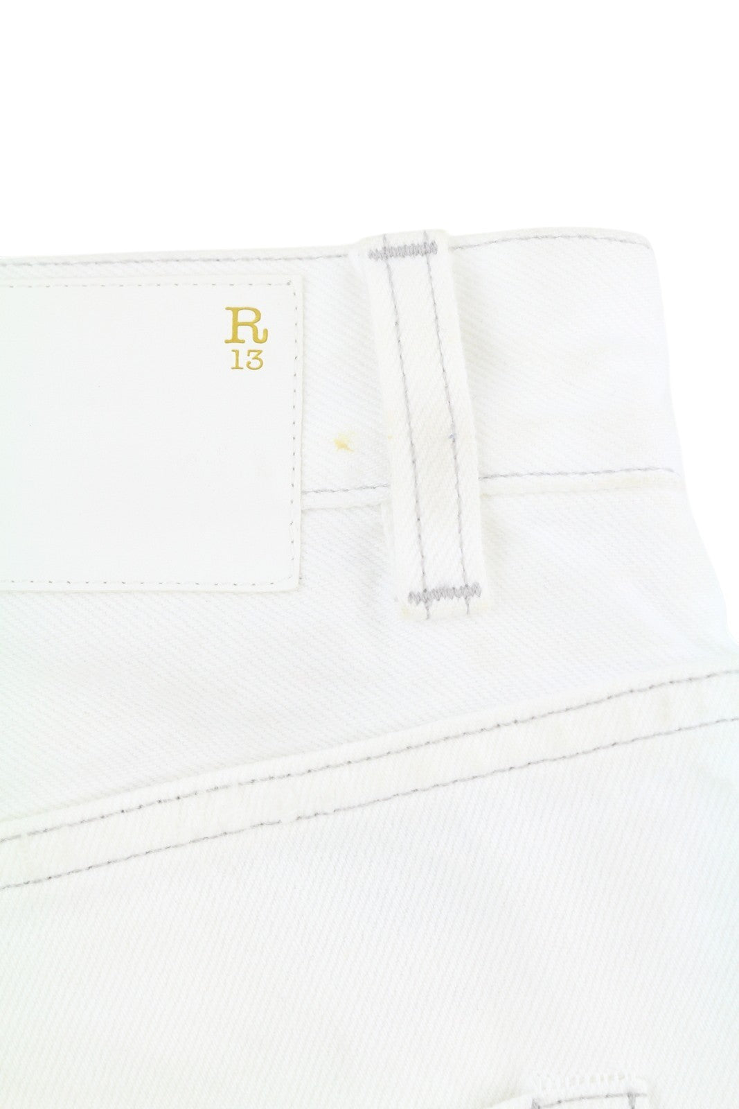 R13 Marky Drop moteriški šortai 27 Nico balti, plėšyti sagomis, šviesiai džinsiniai 