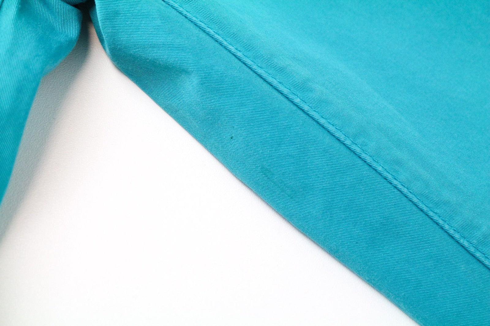 JACOB COHEN J711 moteriškos vandens mėlynos plonos medvilninės tamprios kelnės W25 plokščia priekine dalimi 