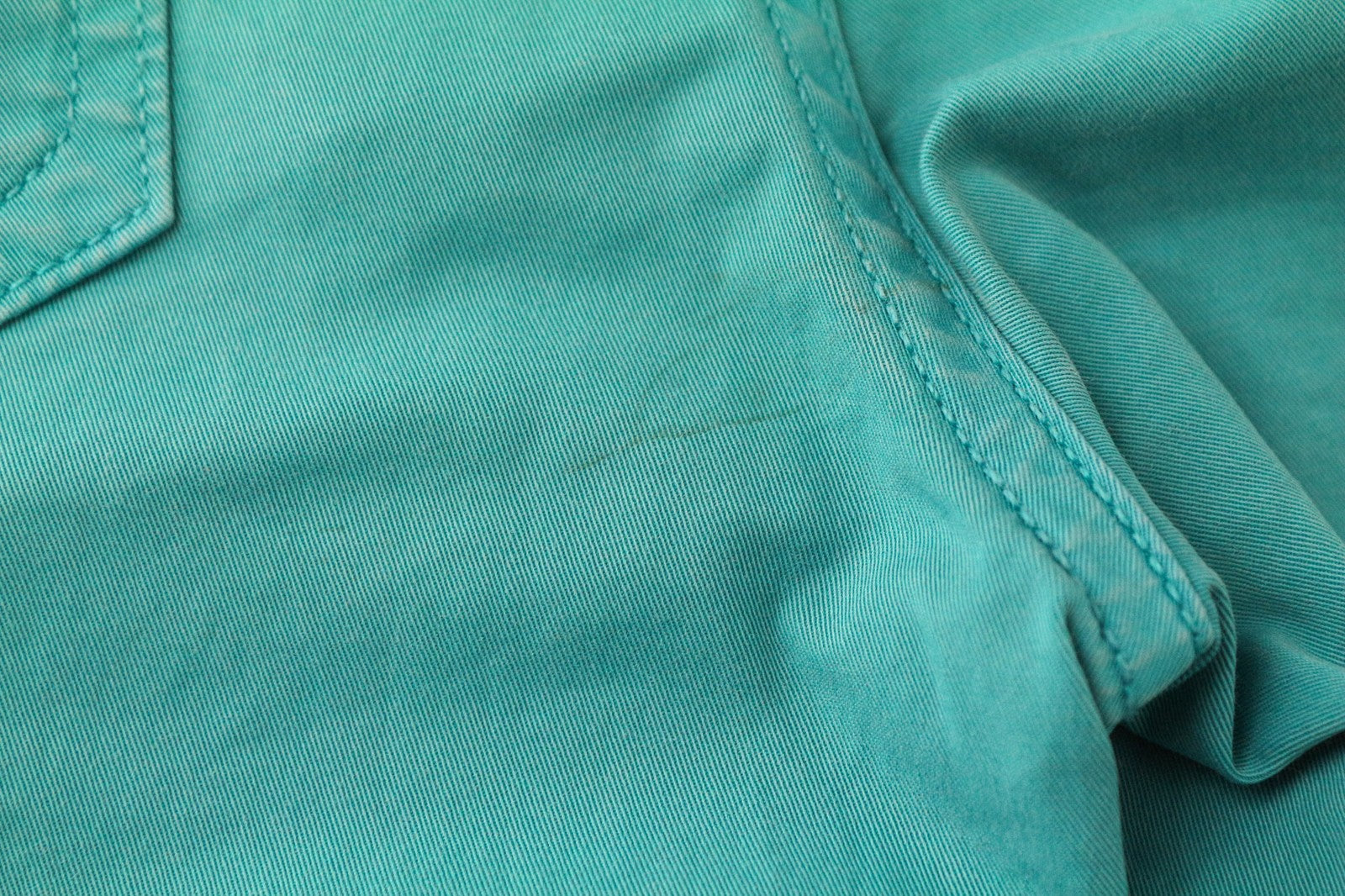 JACOB COHEN J711 moteriškos vandens mėlynos plonos medvilninės tamprios kelnės W25 plokščia priekine dalimi 