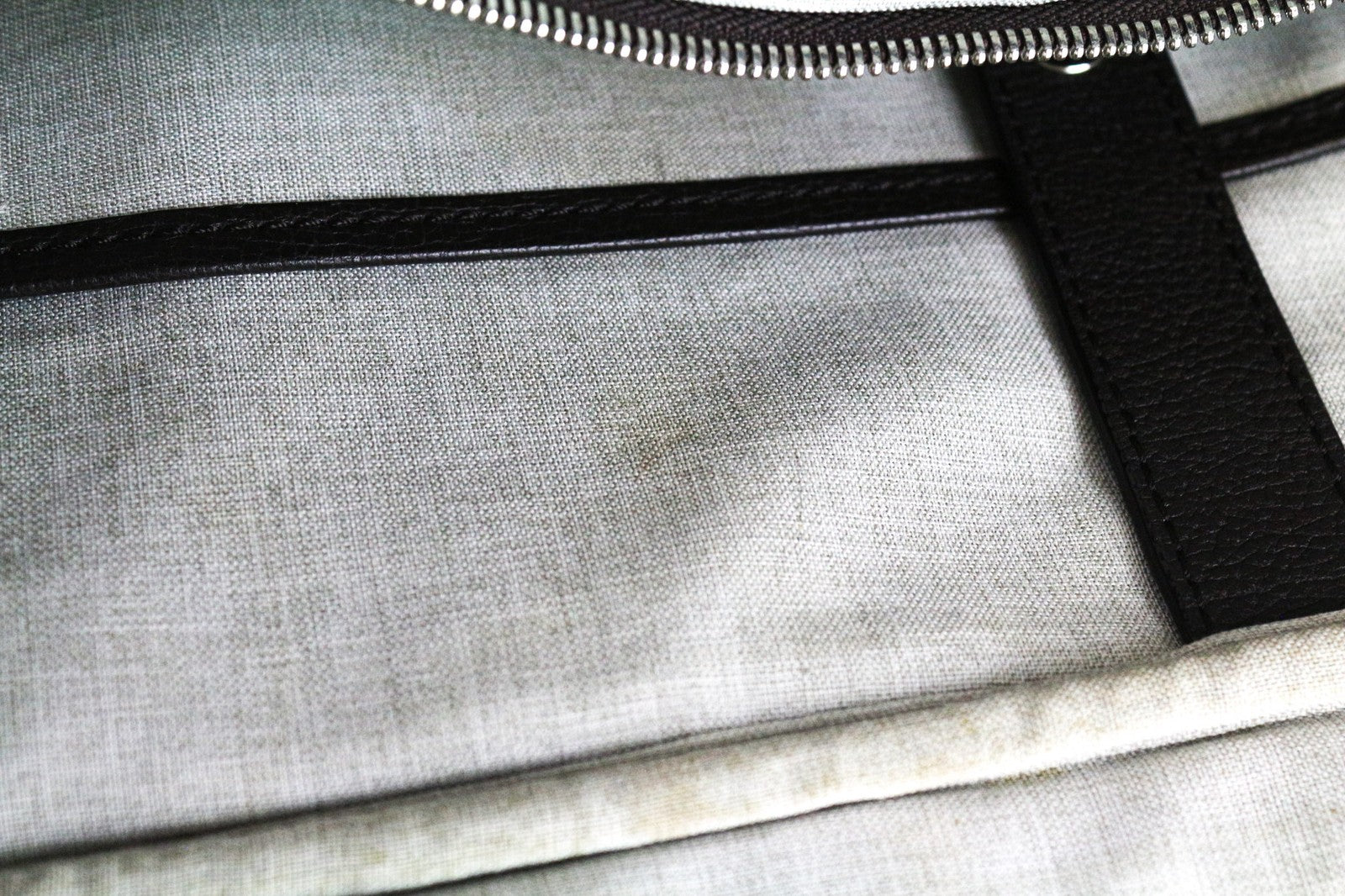 „SUITSUPPLY“ vyriška ruda veršiuko odos OS laisvalaikio kelioninė kuprinė su detalėmis 