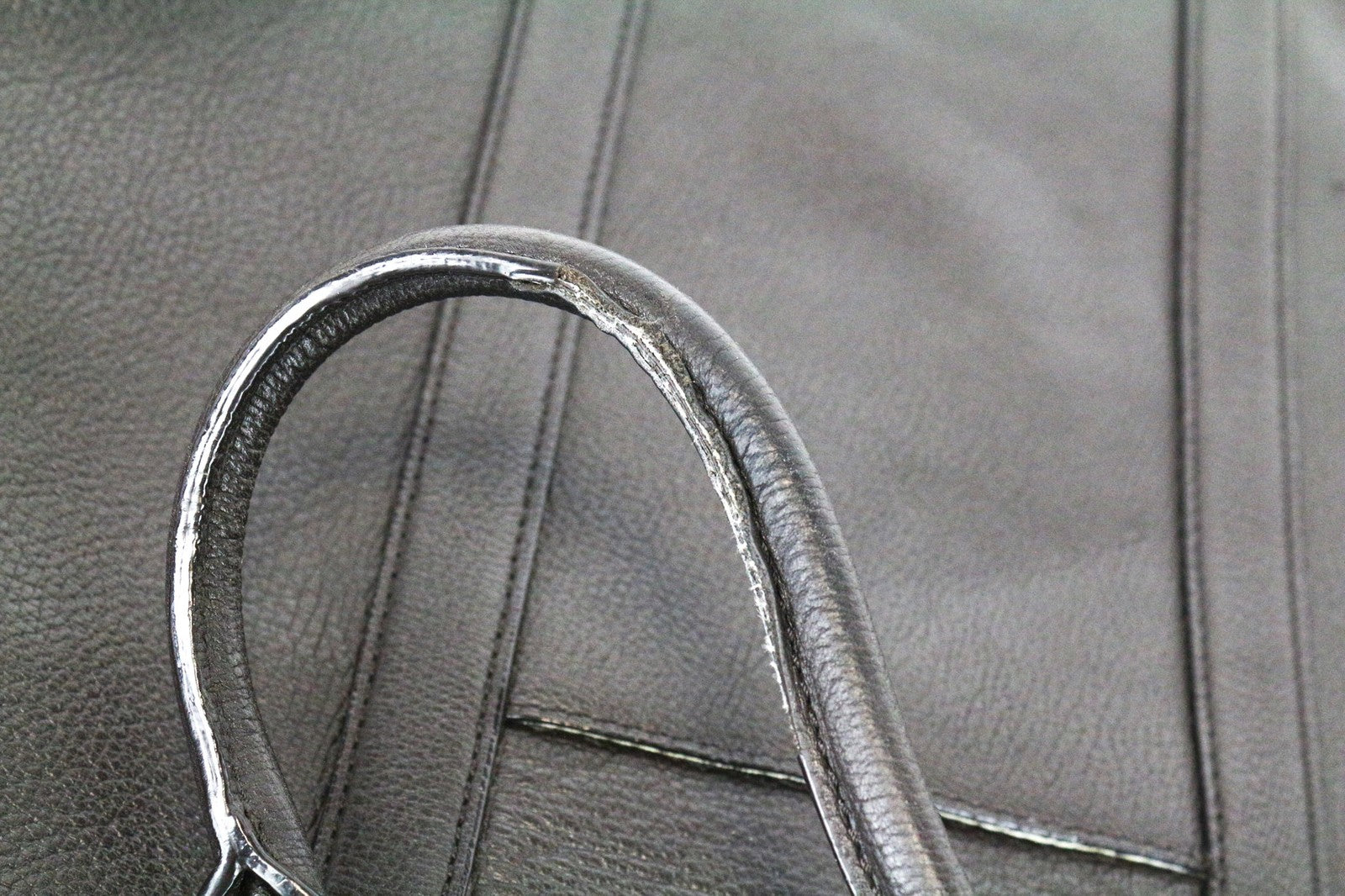 „SUITSUPPLY“ vyriška ruda veršiuko odos OS laisvalaikio kelioninė kuprinė su detalėmis 