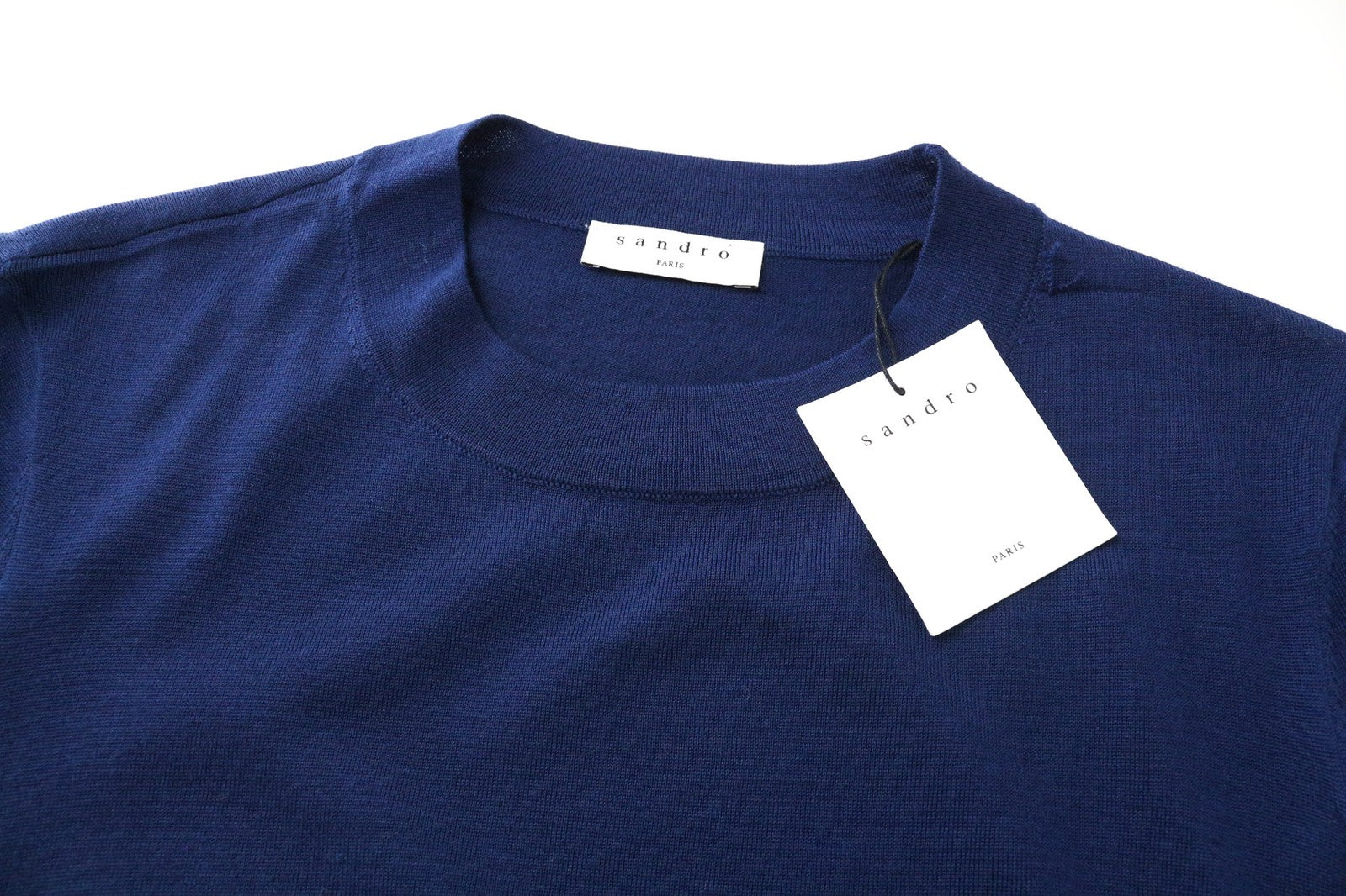 SANDRO vyriškas XS dydžio tamsiai mėlynas plonas grynos vilnos megztinis apvalia kaklo apykakle 