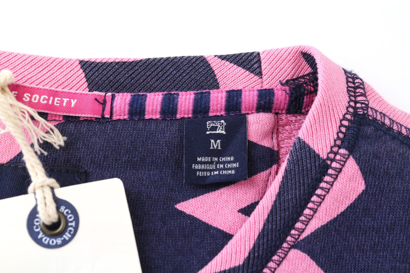 SCOTCH &amp; SODA vyriškas M dydžio rožinis raštuotas flisinis medvilninis džersio džersio džersis su apvalia kaklo iškirpte 