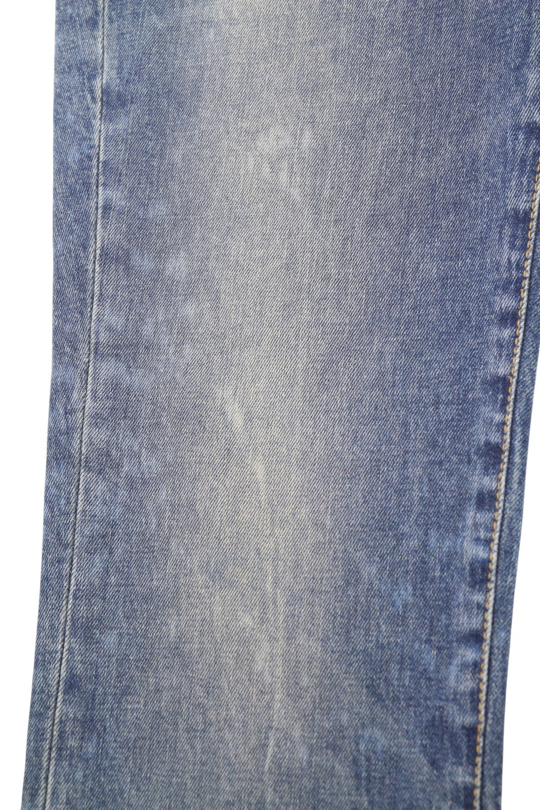 R13 Kick Fit moteriški džinsai 29 Kelly tamprūs, išblukimo efekto, trumpinti ūsai, rekomenduojama kaina – 699 € 