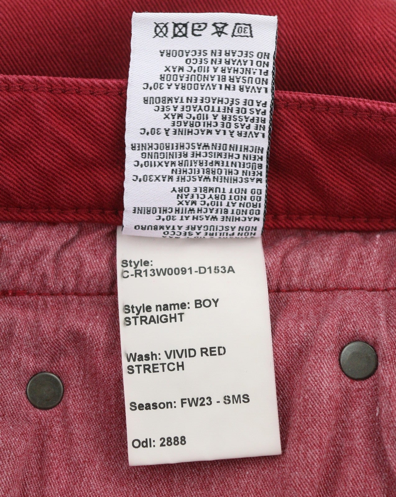 R13 berniukiški tiesūs moteriški džinsai 27 ryškiai raudoni, tamprūs, trumpinti iki kulkšnių, su užtrauktuku. 