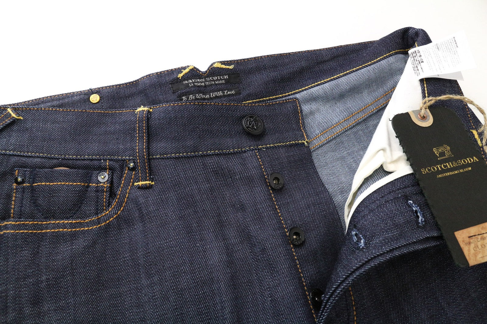 MAISON SCOTCH moteriškos W27 tamsiai mėlynos netempiamos morkų formos plonos džinsinės kelnės su sagomis 