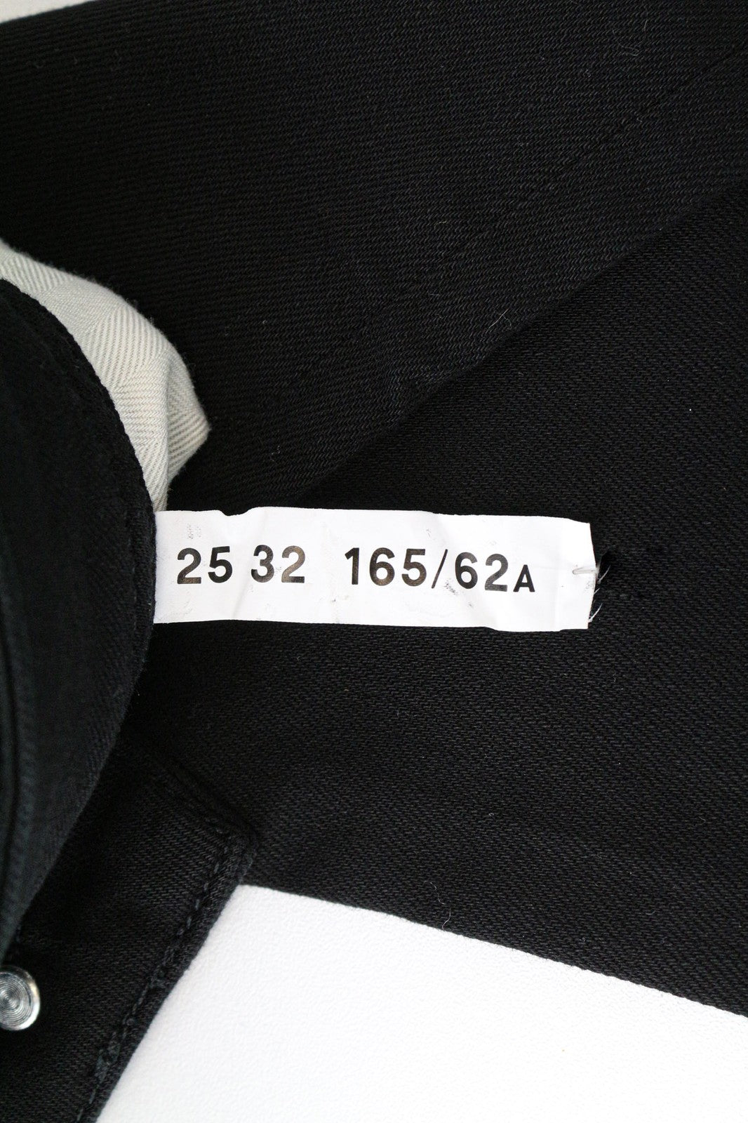 ACNE STUDIOS moteriški W25/L32 juodi džinsiniai aptempti, tamprūs, klasikinio stiliaus džinsai 