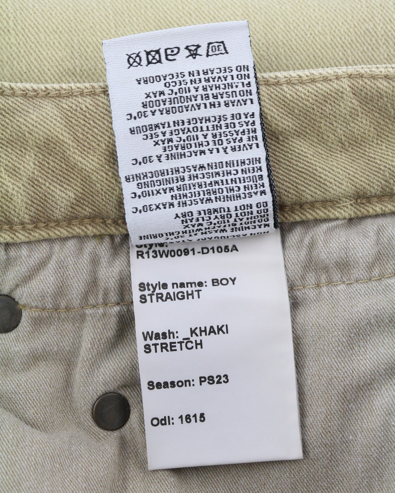 R13 berniukiški tiesūs moteriški džinsai, 29 chaki spalvos, tamprūs, trumpinti iki kulkšnių, rekomenduojama kaina – 699 € 