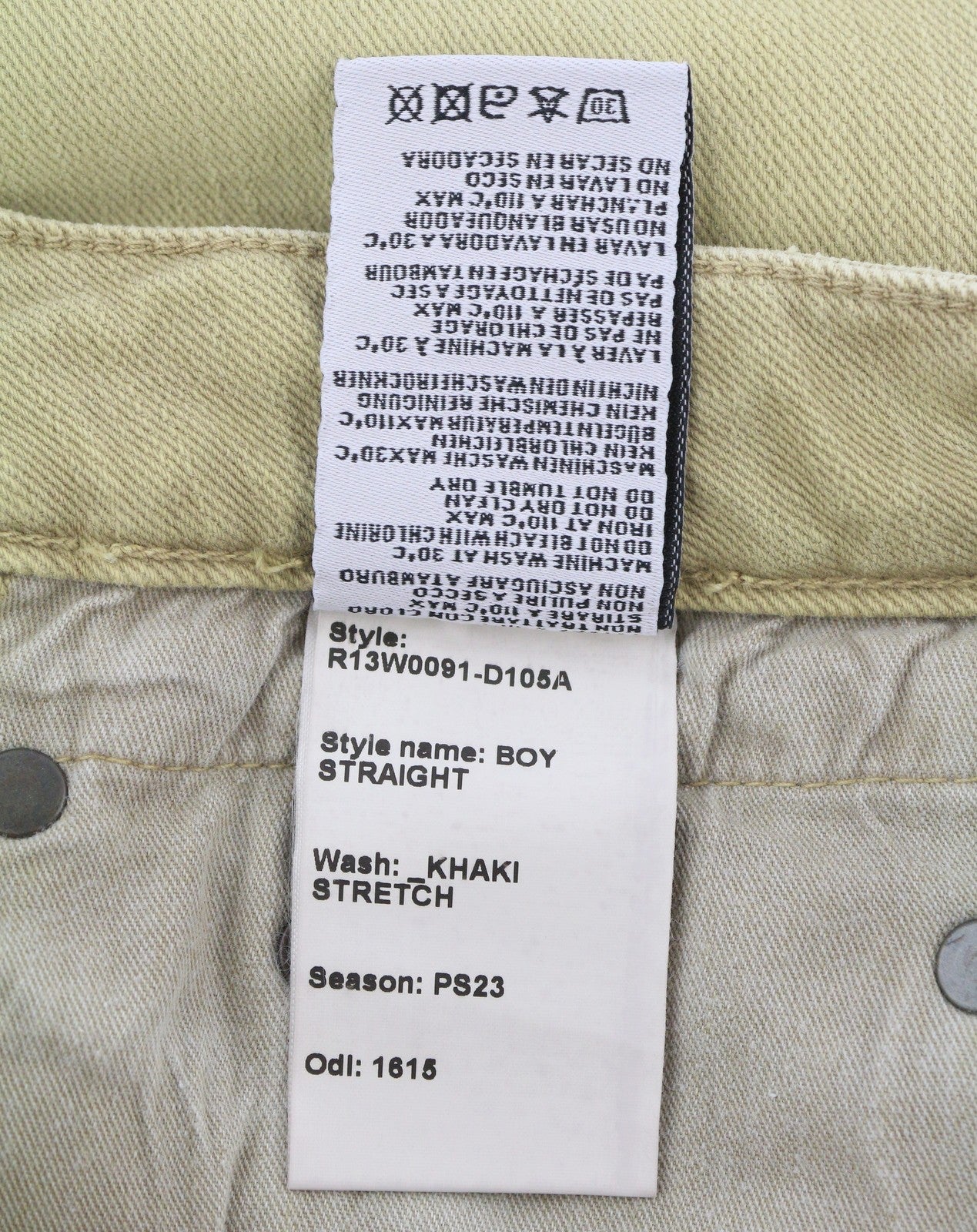 R13 berniukiški tiesūs moteriški džinsai, 28 chaki spalvos, tamprūs, trumpi, šviesiai džinsiniai, iki kulkšnių, rekomenduojama kaina – 699 € 