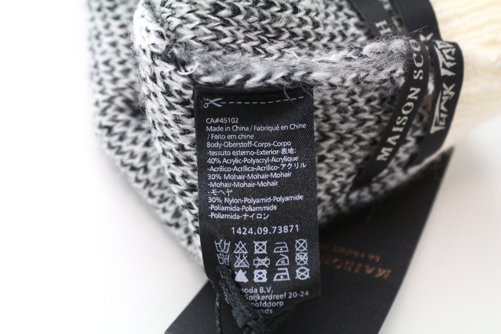 MAISON SCOTCH Women's Hat OS Off-White Beanie Stars Wool Mohair Knit 2 Pack